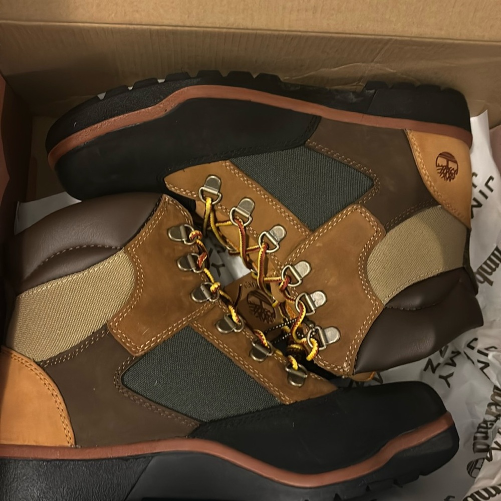Timberland 6in field boots